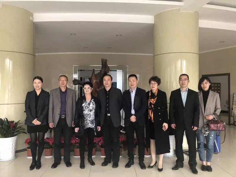 下载.jpg